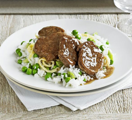 Chinese-style pork fillet with fried rice