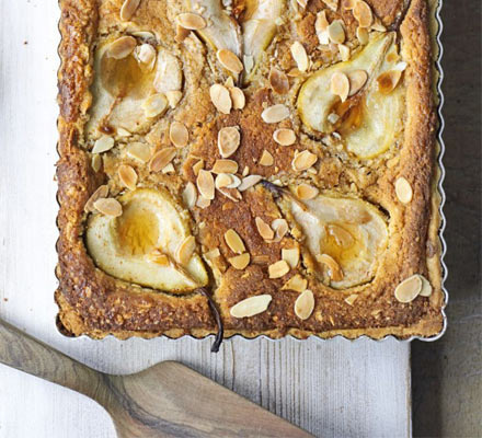 Pear & cardamom tart