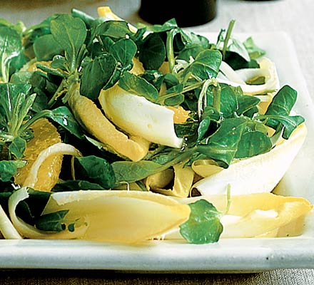 Chicory & orange salad with ginger dressing