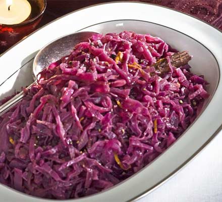 Christmas spiced red cabbage
