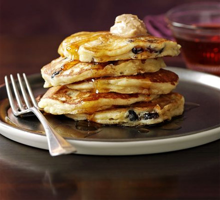 Apple & cranberry pancakes with cinnamon butter & syrup
