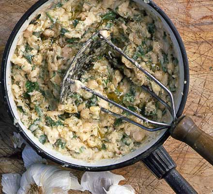 White bean, parsley & garlic mash