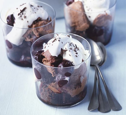 Black Forest sundaes with brownies