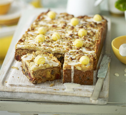 Fruity simnel squares