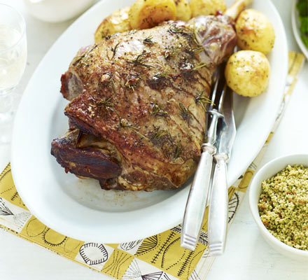 Roast lamb with spring herb crumbs