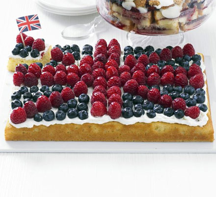 Fruity flag traybake