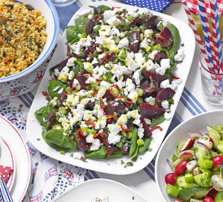 Feta & beetroot salad