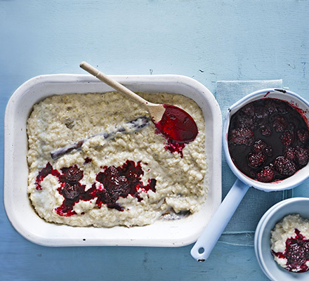 Spiced rice pudding with blackberry compote