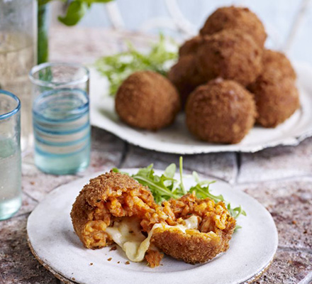 Margherita risotto balls