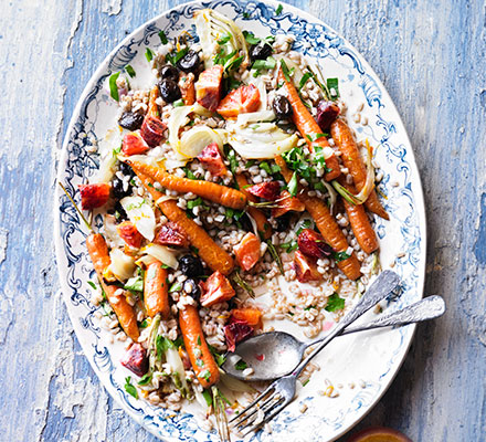 Roasted carrot, spelt, fennel & blood orange salad