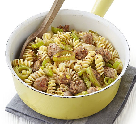 Sausage, leek & fennel pasta