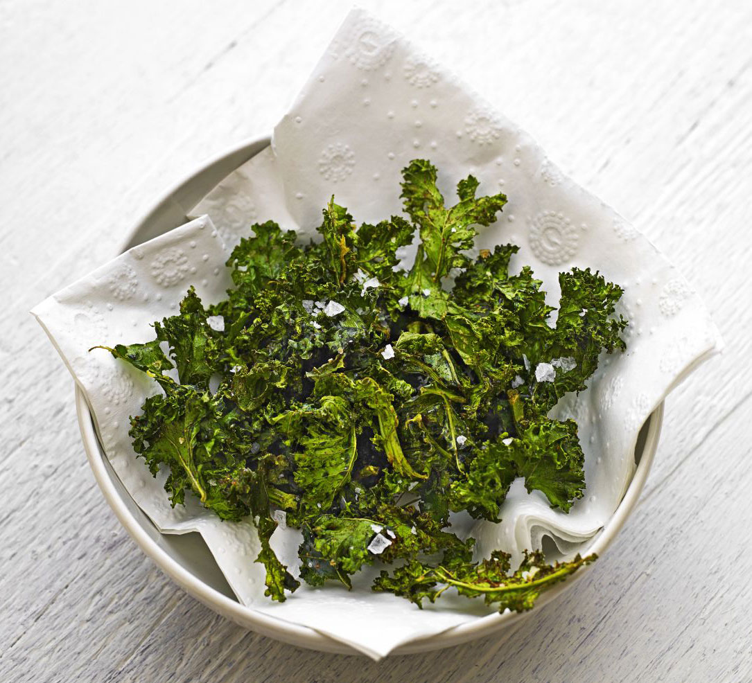 Spiced kale crisps