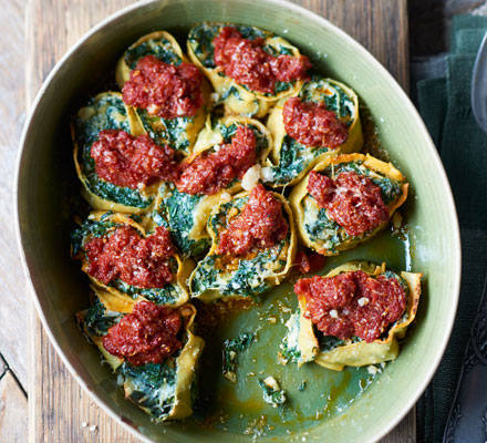 Spinach & ricotta rotolo