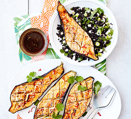 Tamarind aubergine with black rice, mint & feta