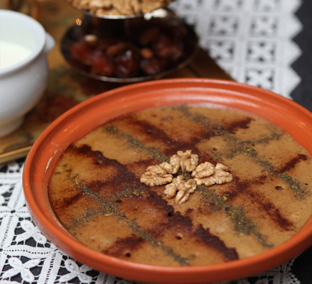 Ruttab rangina (traditional date dessert)