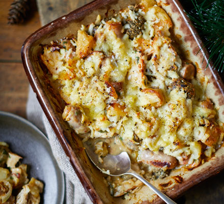 Roast potato, turkey, sausage & stuffing pie