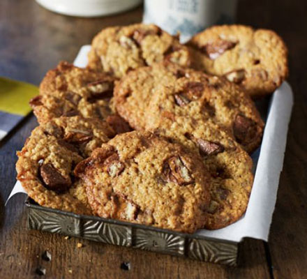 cakes baking recipes bbc