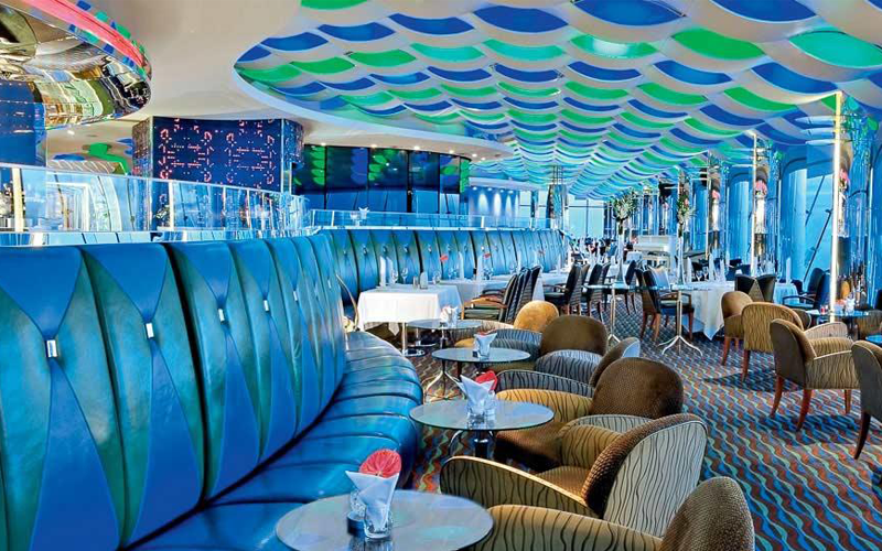 Afternoon tea: Skyview bar, Burj Al Arab