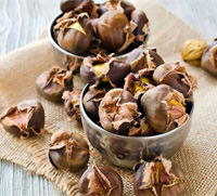 Three easy steps for roasting chestnuts