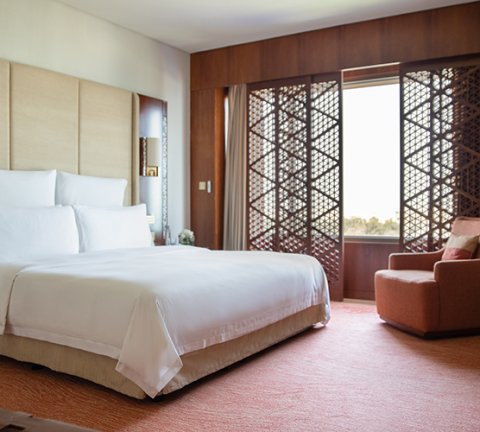 4 reasons to visit Jumeirah Messilah Beach Hotel & Spa this summer