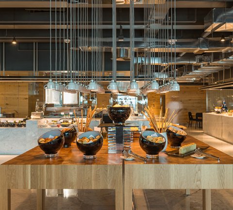 Five reasons to check out this international Friday brunch this weekend