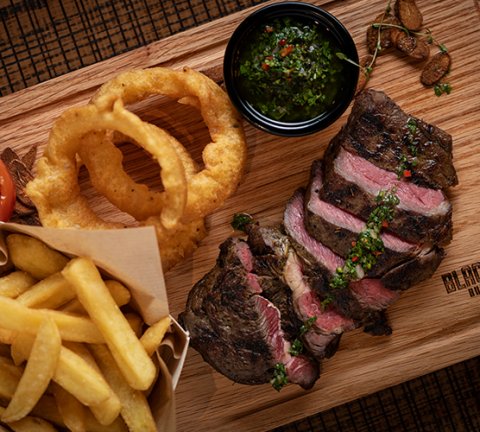 Boxing Day: All-you-can-eat roasts for AED 65 at this new JBR sports bar