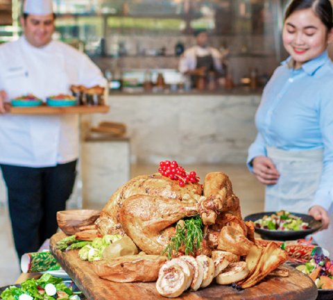 Abu Dhabi foodies! Marriott Al Forsan has your festive dinners covered
