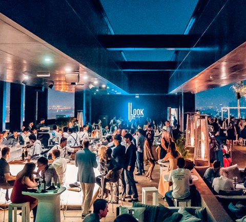 See in the new decade in style at this stunning Dubai rooftop bar