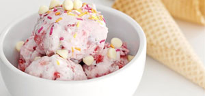 Easy strawberry ice cream
