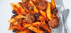 Puttanesca meatball bake