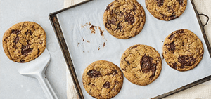 Vegan chocolate chip cookies