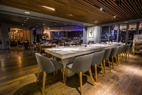 Dine with Michelin-starred chef Jason Atherton at Marina Social