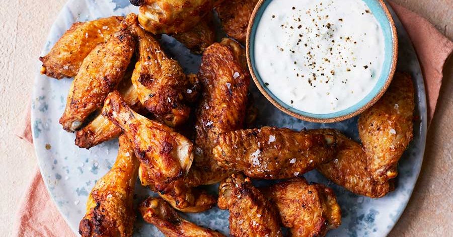 Air-fried chicken wings