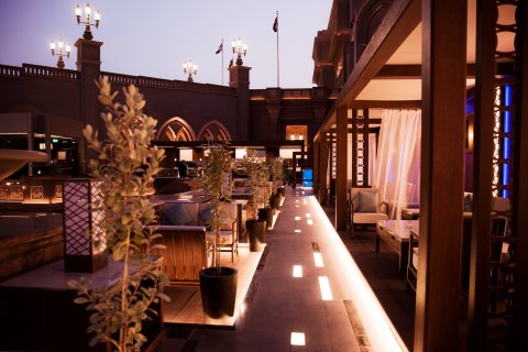 Welcome 2021 with a stunning New Year celebration