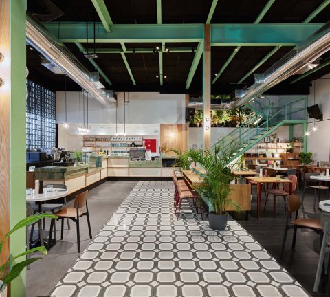 There’s a new supper club in town