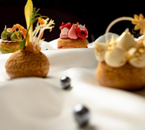 Celebrate with pearls at Bijou Patisserie