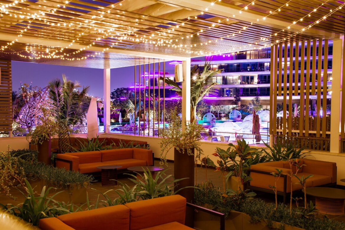 Hookah Lounge W Dubai – The Palm