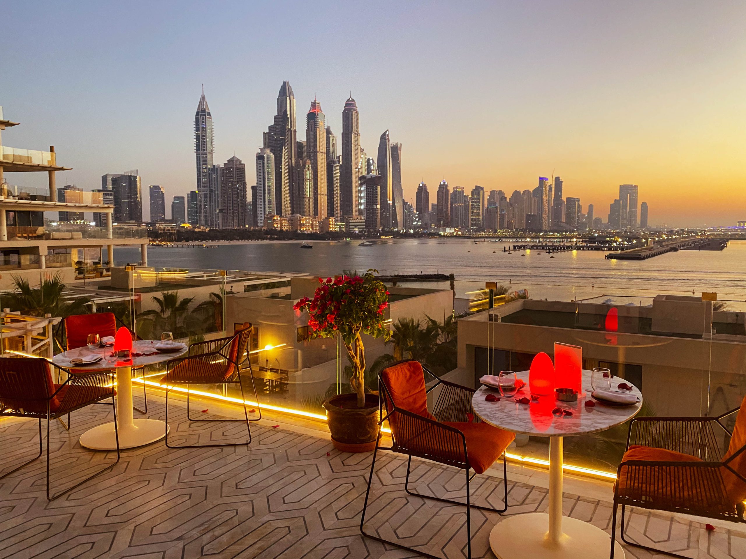 FIVE_Palm Jumeirah_Maiden Shanghai_Terrace Naughty Noodles