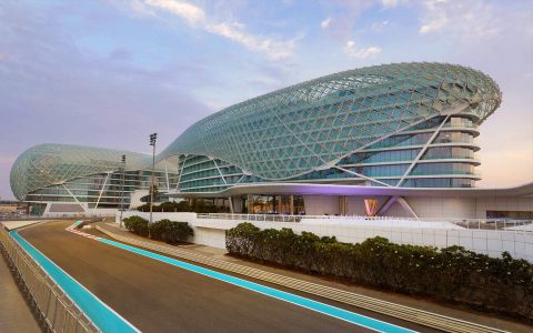 Wow! Earn a staggering 1000 Etihad Guest Miles every time you dine at Garage, W Abu Dhabi – Yas Island