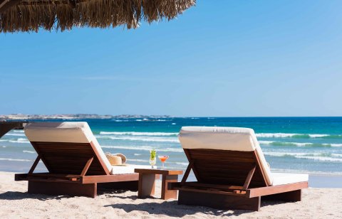 Escape to Alila Hinu Bay