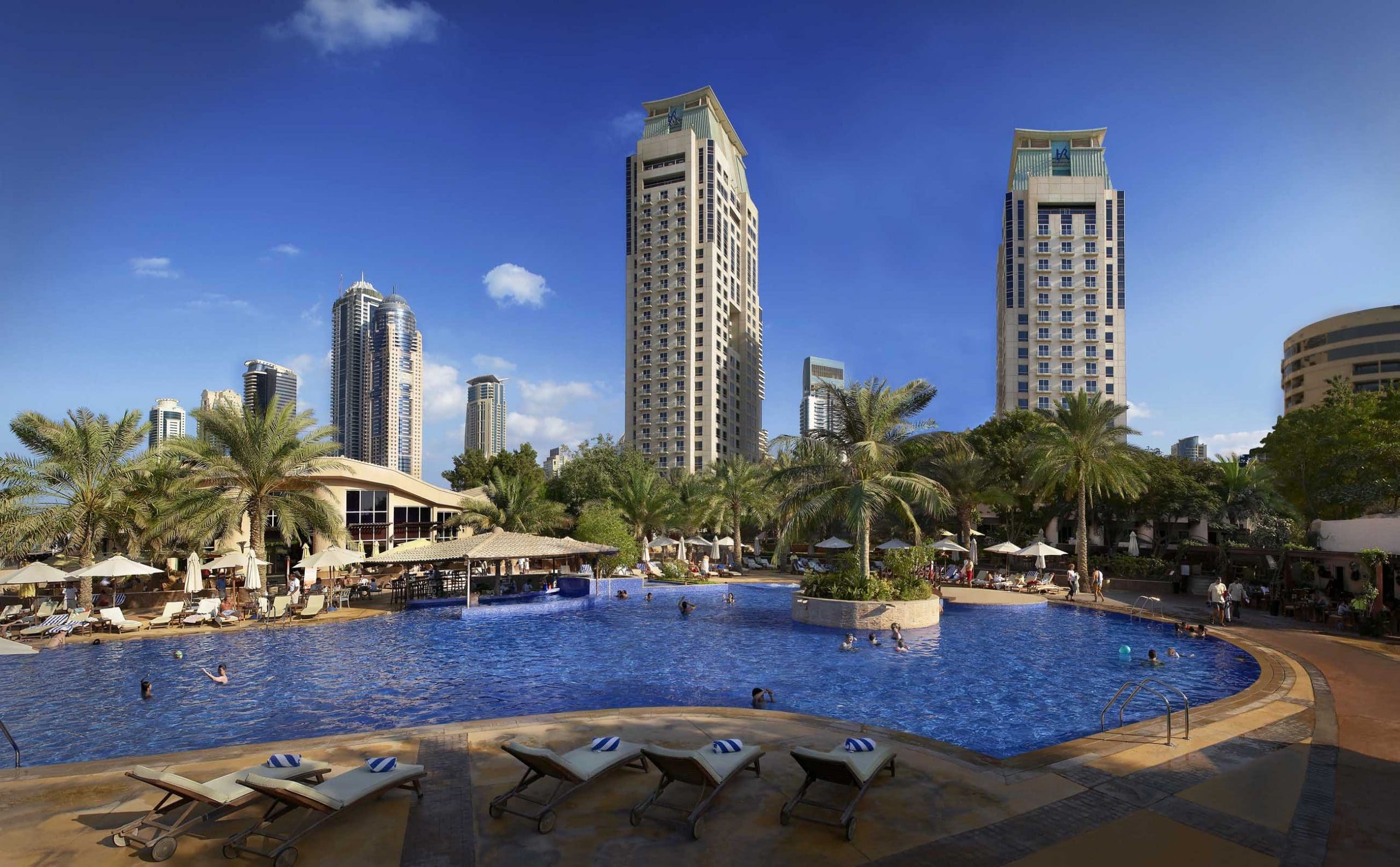 Staycation Habtoor Grand Resort Autograph Collection