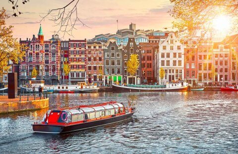 Autumn in Amsterdam: Travel Guide