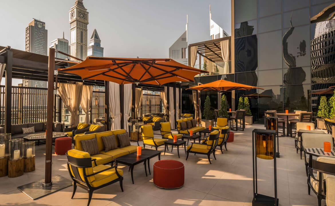 Luna Dubai, Four Seasons Hotel DIFC