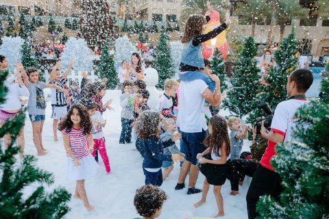 Celebrate Christmas 2021 in the UAE