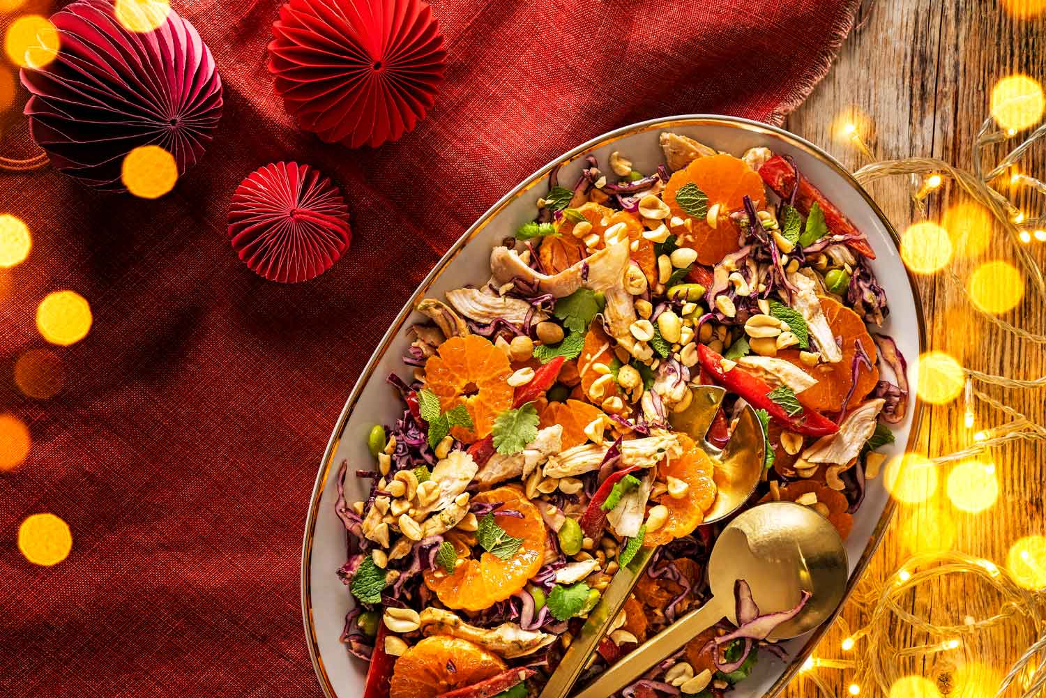 Zingy clementine, turkey & peanut salad