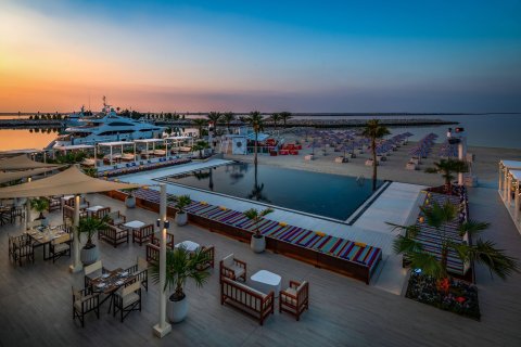 Review: Poolside Experience at SoulBeach Dubai