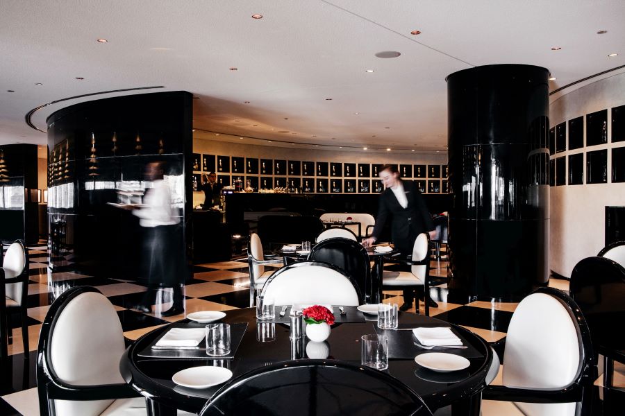 Hotel Burj Armani Kosher Restaurant Night At Armani Hotel Dubai In