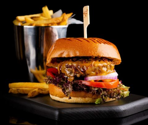 Icon Bar at Radisson Blu, Dubai Media City reveals new menu