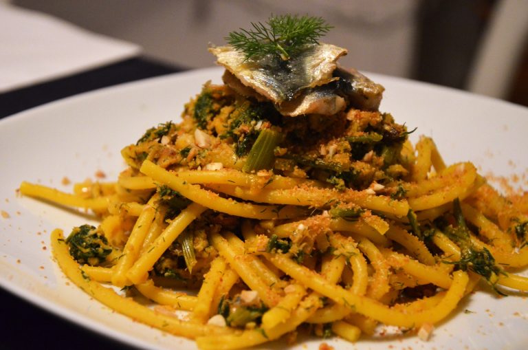 pasta-con-le-sarde-Copia-768x509