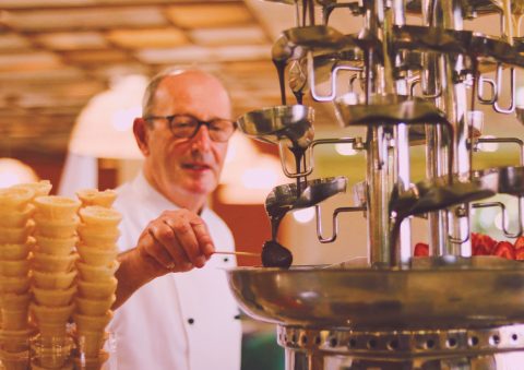 Anantara The Palm Dubai Resort invites you to an exceptional Easter Saturday Brunch